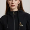 Rõivad ja jalatsid PUMA, Mercedes-Benz, BMW, Ferrari, Porsche, Red Bull Racing, AMG, Dakar, Le mans, Honda Hyundai, Diverse, Kawasaki. Saapad, jalanõud, pusad, t-särgid, dressipluusid, dressipüksid, joped, polod, kindad, kleidid, püksid, lühikesed püksid, shortsid, legginsid, nokamütsid, talvemütsid, käekellad, seljakotid, õlakotid nii meestele. lastele kui naistele. Tasuta tarne alates 50€ ostudele! Fasten.ee FASTEN Autorõivad. Auto brändi riided. Clothing and footwear PUMA, Mercedes-Benz, BMW, Ferrari, Porsche, Red Bull Racing, AMG, Dakar, Le mans, Honda Hyundai, Diverse, Kawasaki. Boots, shoes, hoodies, t-shirts, sweatshirts, sweatpants, jackets, polos, gloves, dresses, pants, shorts, shorts, leggings, beanies, winter hats, watches, backpacks, shoulder bags for men. children than women. Free delivery for purchases over €50! Fasten.ee FASTEN Car clothing. Car brand clothes. Finland Vaatteet ja jalkineet PUMA, Mercedes-Benz, BMW, Ferrari, Porsche, Red Bull Racing, AMG, Dakar, Le mans, Honda Hyundai, Diverse, Kawasaki. Saappaat, kengät, hupparit, t-paidat, collegepaidat, collegehousut, takit, poolot, käsineet, mekot, housut, shortsit, shortsit, leggingsit, pipot, talvihatut, kellot, reput, miesten olkalaukut. lapset kuin naiset. Ilmainen toimitus yli 50€ ostoksille! Fasten.ee FASTEN Autovaatteet. Automerkkien vaatteet. Latvia Apģērbs un apavi PUMA, Mercedes-Benz, BMW, Ferrari, Porsche, Red Bull Racing, AMG, Dakāra, Le mans, Honda Hyundai, Diverse, Kawasaki. Zābaki, apavi, kapuces, t-krekli, sporta krekli, sporta bikses, jakas, polo, cimdi, kleitas, bikses, šorti, šorti, legingi, pupiņas, ziemas cepures, pulksteņi, mugursomas, plecu somas vīriešiem. bērni nekā sievietes. Bezmaksas piegāde pirkumiem virs 50€! Fasten.ee FASTEN Auto apģērbi. Auto zīmolu apģērbi. Lithuania Drabužiai ir avalynė PUMA, Mercedes-Benz, BMW, Ferrari, Porsche, Red Bull Racing, AMG, Dakaras, Le mans, Honda Hyundai, Diverse, Kawasaki. Batai, batai, gobtuvai, marškinėliai, megztiniai, sportinės kelnės, striukės, polo, pirštinės, suknelės, kelnės, šortai, šortai, antblauzdžiai, kepuraitės, žieminės kepurės, laikrodžiai, kuprinės, krepšiai ant pečių vyrams. vaikai nei moterys. Nemokamas pristatymas perkant virš 50€! Fasten.ee FASTEN Automobilinė apranga. Automobilių firminiai drabužiai.